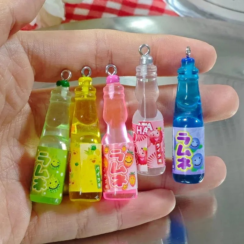 10Pcs Tiny Soda Bottle Resin C - Resin Art Pendant 评论和价格
