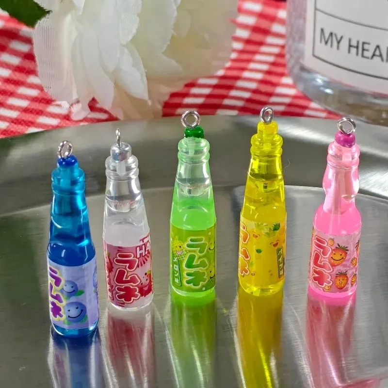 10Pcs Tiny Soda Bottle Resin C - Resin Art Pendant 评论和价格