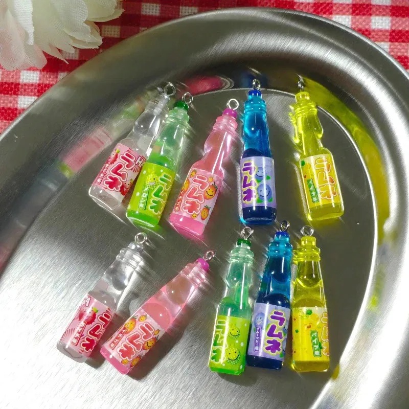 10Pcs Tiny Soda Bottle Resin C - Resin Art Pendant 评论和价格